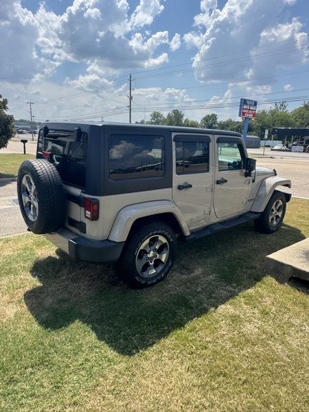 Jeep Wrangler Unlimited Sahara 4WD 2016
