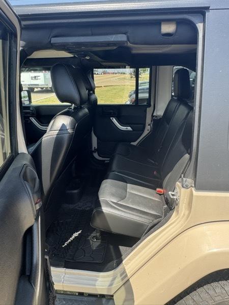 Jeep Wrangler Unlimited Sahara 4WD 2016