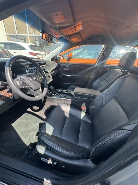 Toyota Avalon XLE 4D Sedan 2014