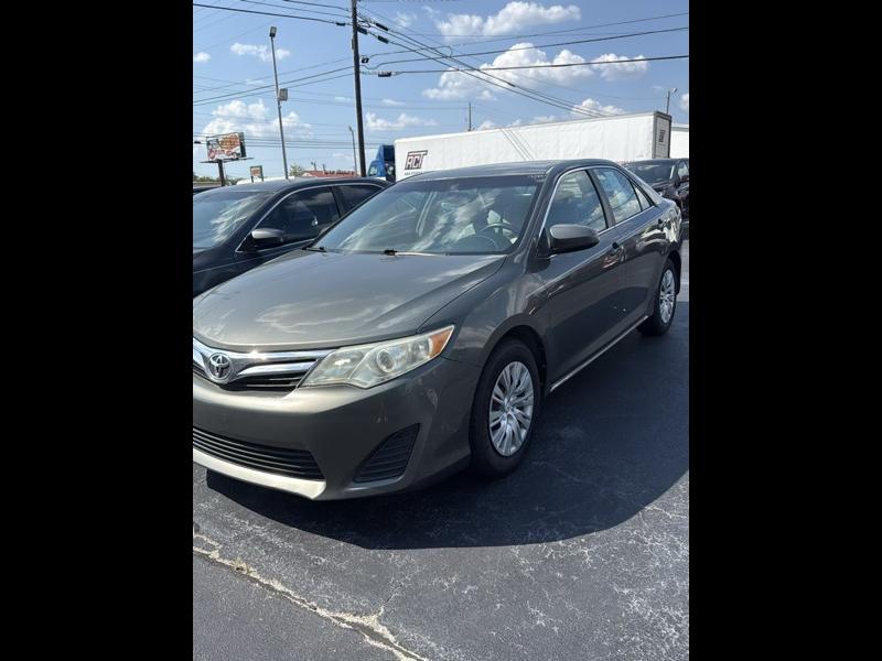 Toyota Camry  2013