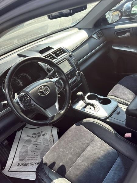 Toyota Camry  2012