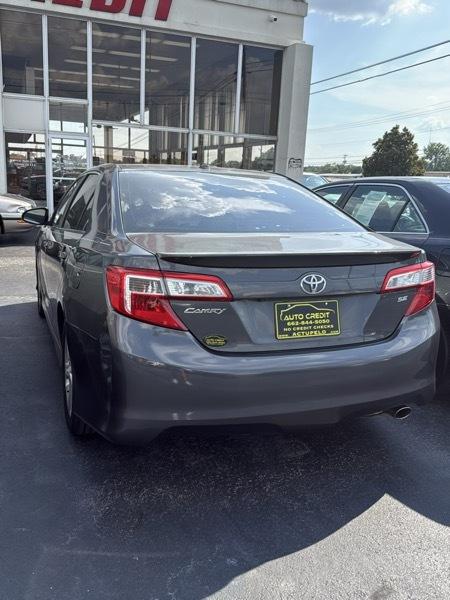 Toyota Camry  2012