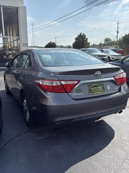 Toyota Camry  2017