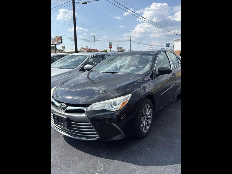Toyota Camry  2017