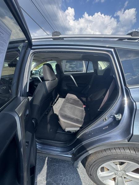 Toyota RAV4 XLE AWD 2013