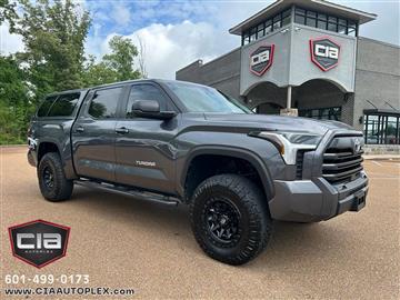 2024 Toyota Tundra 4WD SR5 CrewMax 5.5' Bed (Natl)