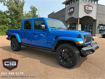 2025 Jeep Gladiator Nighthawk 4x4 *Ltd Avail*