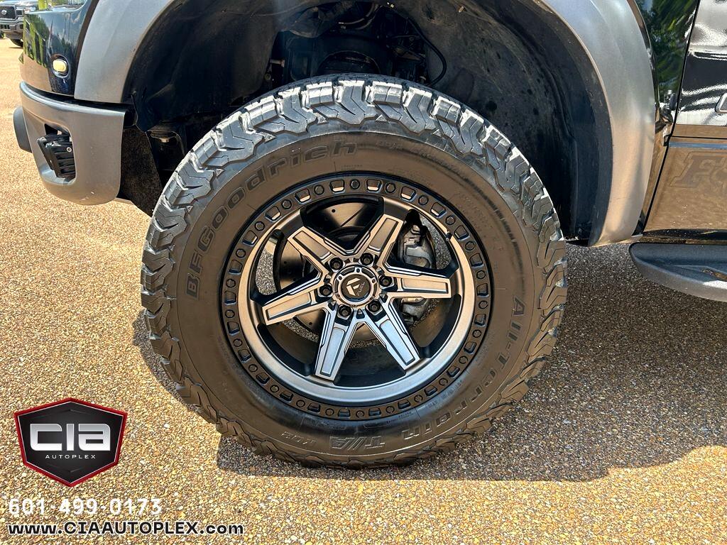 Ford F-150 4WD SuperCrew 145" SVT Raptor 2014 Ford F-150 4WD SuperCrew 145" SVT Raptor 2014