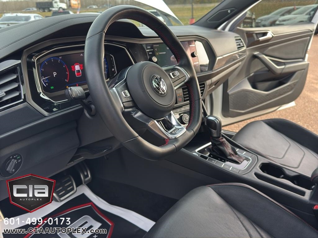 Volkswagen Jetta GLI Autobahn DSG 2020