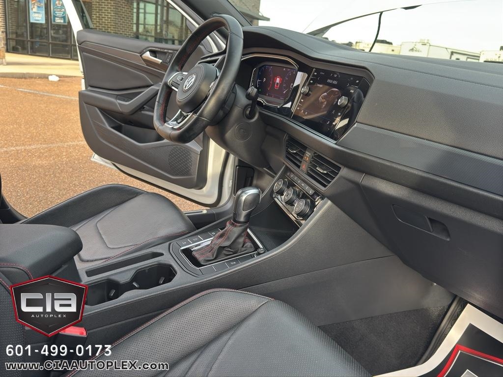 Volkswagen Jetta GLI Autobahn DSG 2020