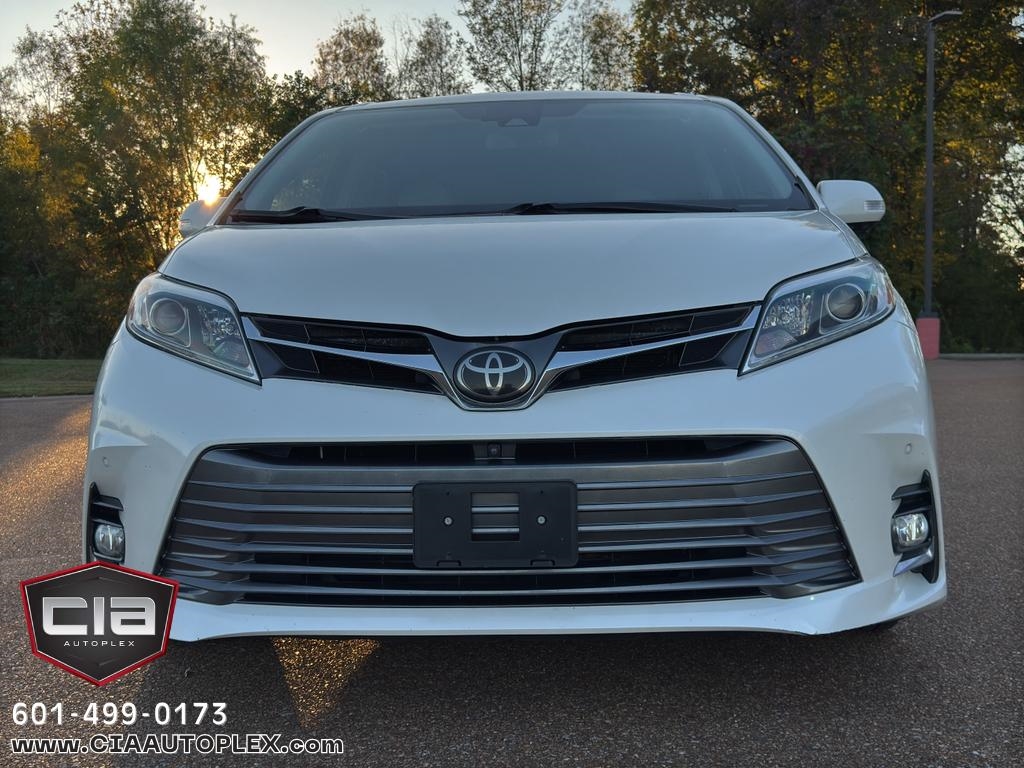 Toyota Sienna Limited Premium FWD 7-Passenger V6 2018