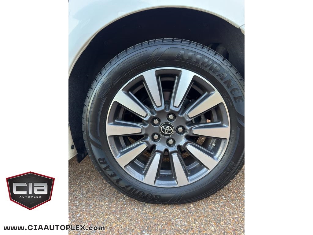 Toyota Sienna Limited Premium FWD 7-Passenger V6 2018