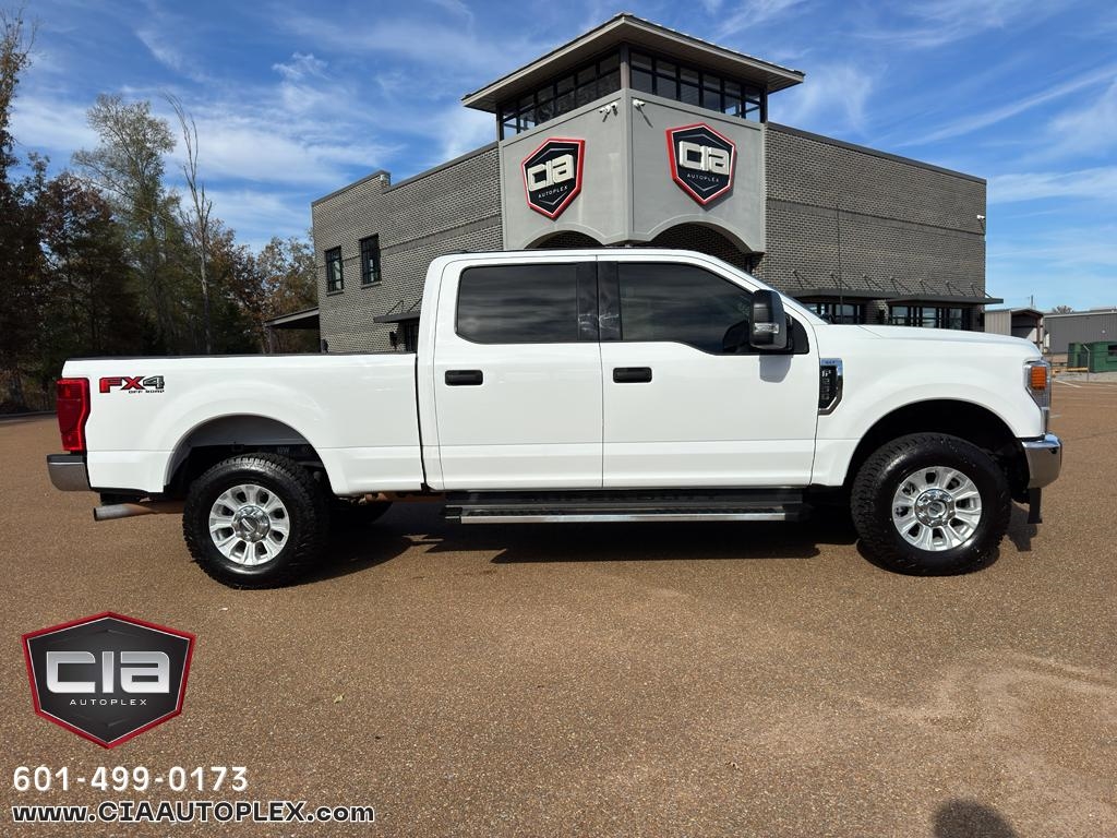 Ford Super Duty F-250 SRW King Ranch 4WD Crew Cab 8' Box 2022