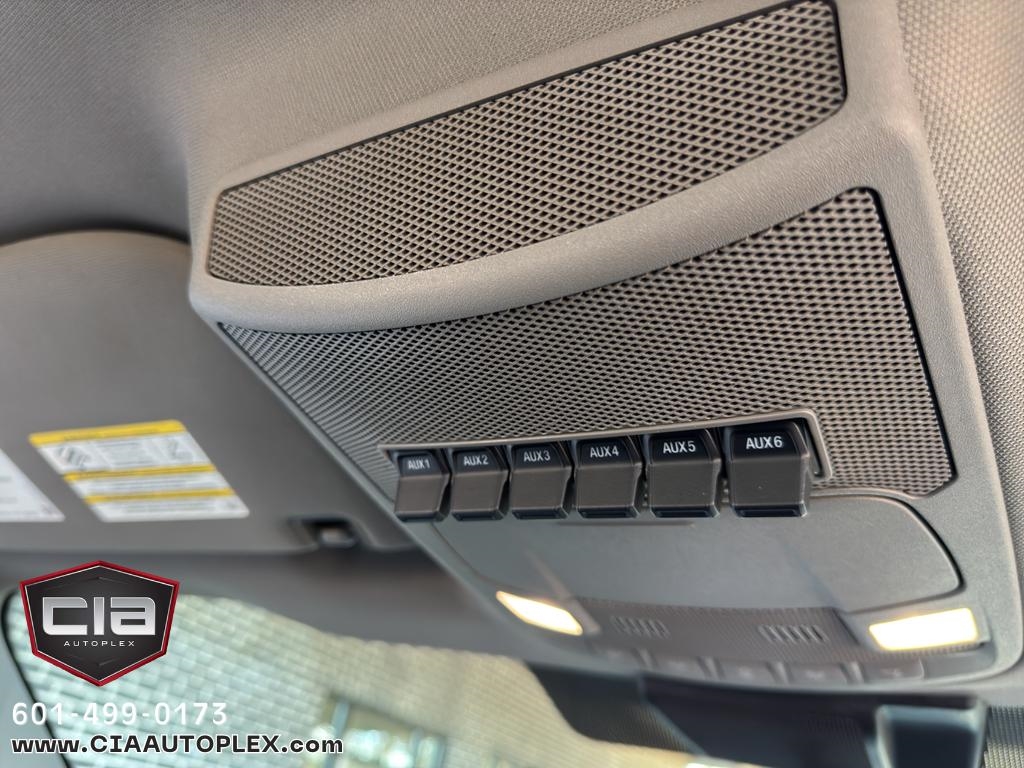 Ford Super Duty F-250 SRW King Ranch 4WD Crew Cab 8' Box 2022