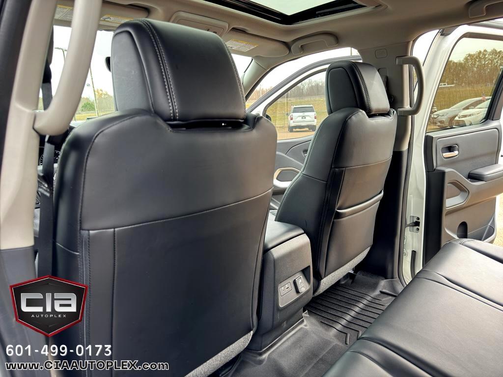 Nissan Frontier Crew Cab 4x4 SL 2025