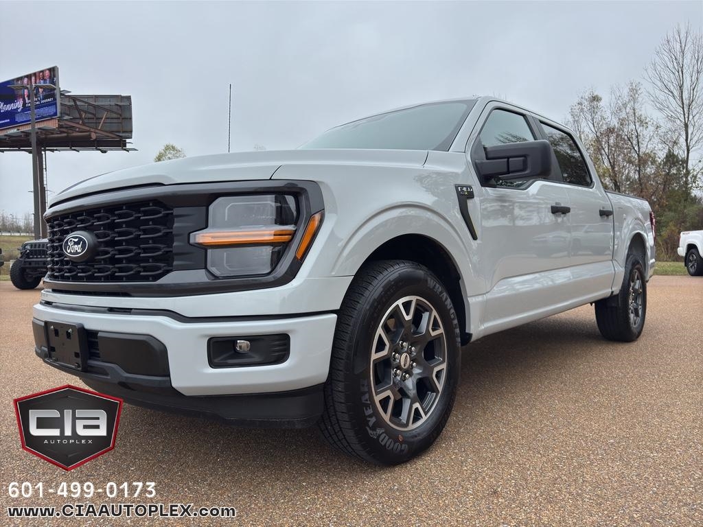Ford F-150 STX 2WD SuperCrew 5.5' Box 2024