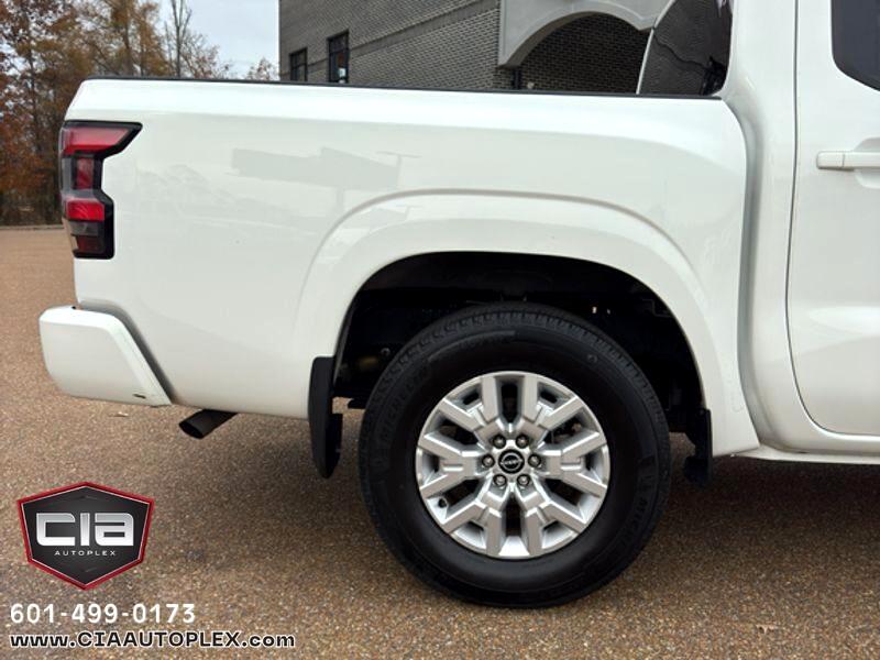 Nissan Frontier Crew Cab 4x2 SV Auto *Ltd Avail* 2023