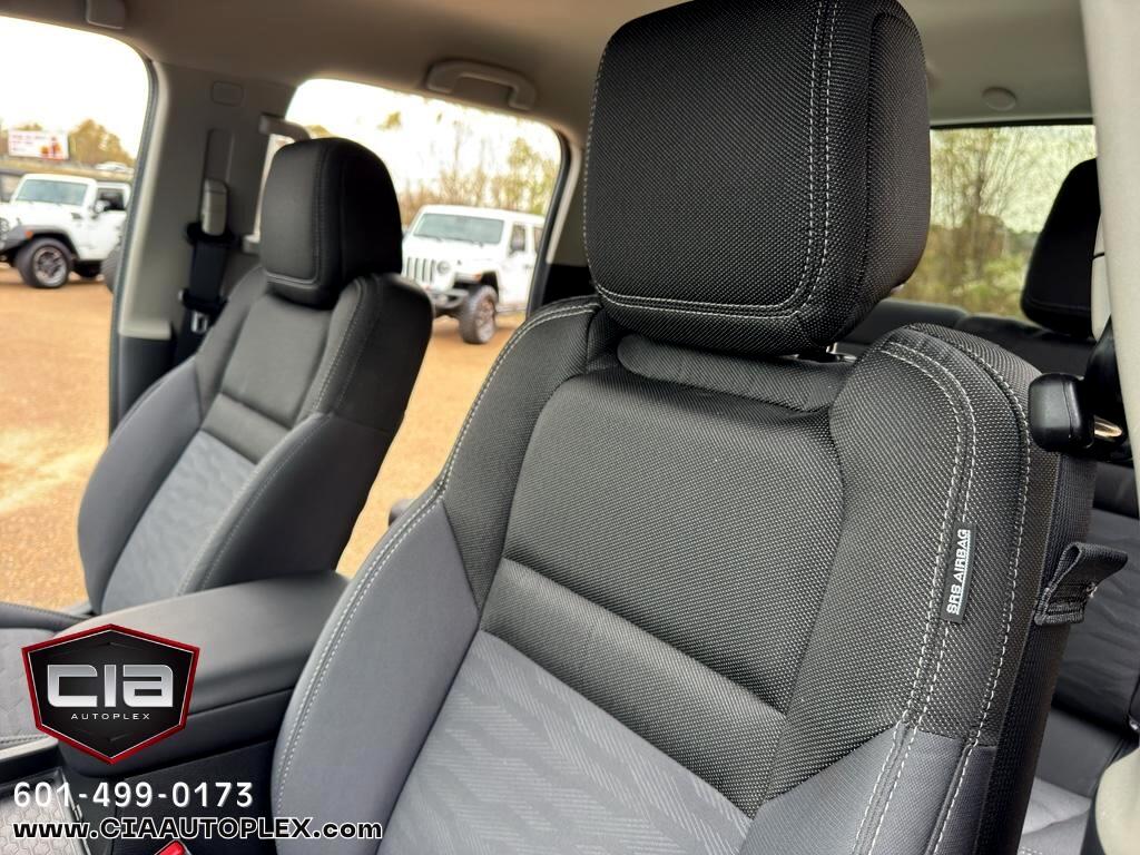 Nissan Frontier Crew Cab 4x2 SV Auto *Ltd Avail* 2023