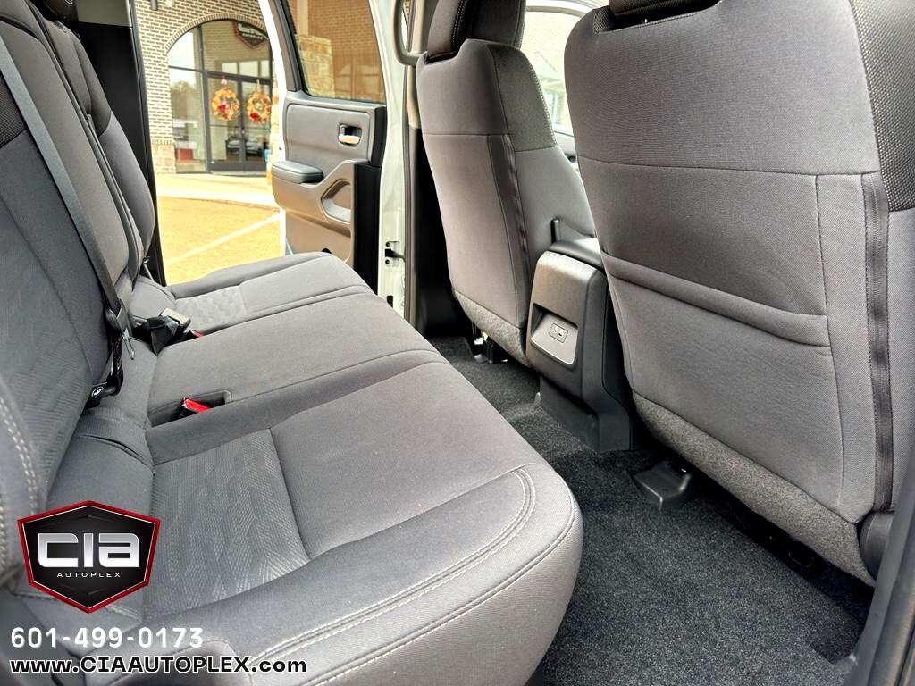 Nissan Frontier Crew Cab 4x2 SV Auto *Ltd Avail* 2023