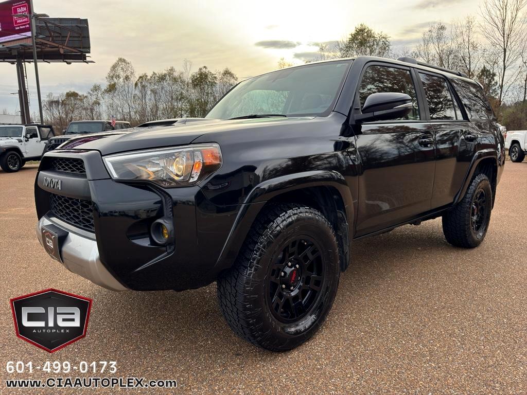 Toyota 4Runner TRD Off Road Premium 4WD (Natl) 2019