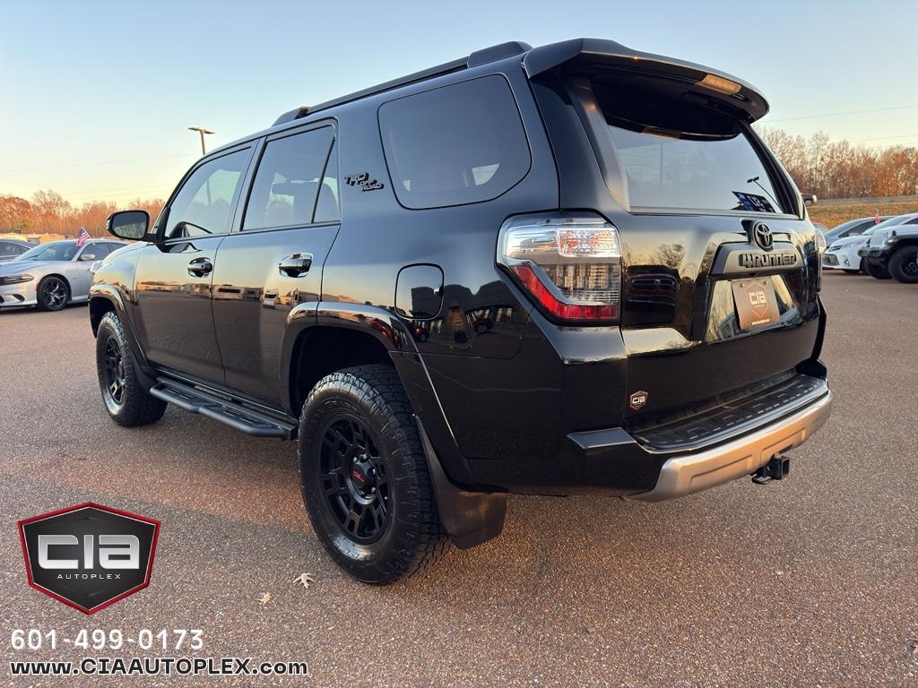 Toyota 4Runner TRD Off Road Premium 4WD (Natl) 2019