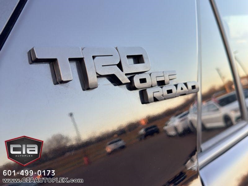 Toyota 4Runner TRD Off Road Premium 4WD (Natl) 2019