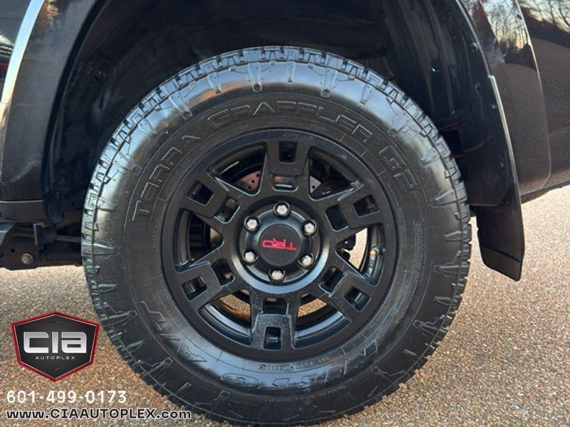 Toyota 4Runner TRD Off Road Premium 4WD (Natl) 2019