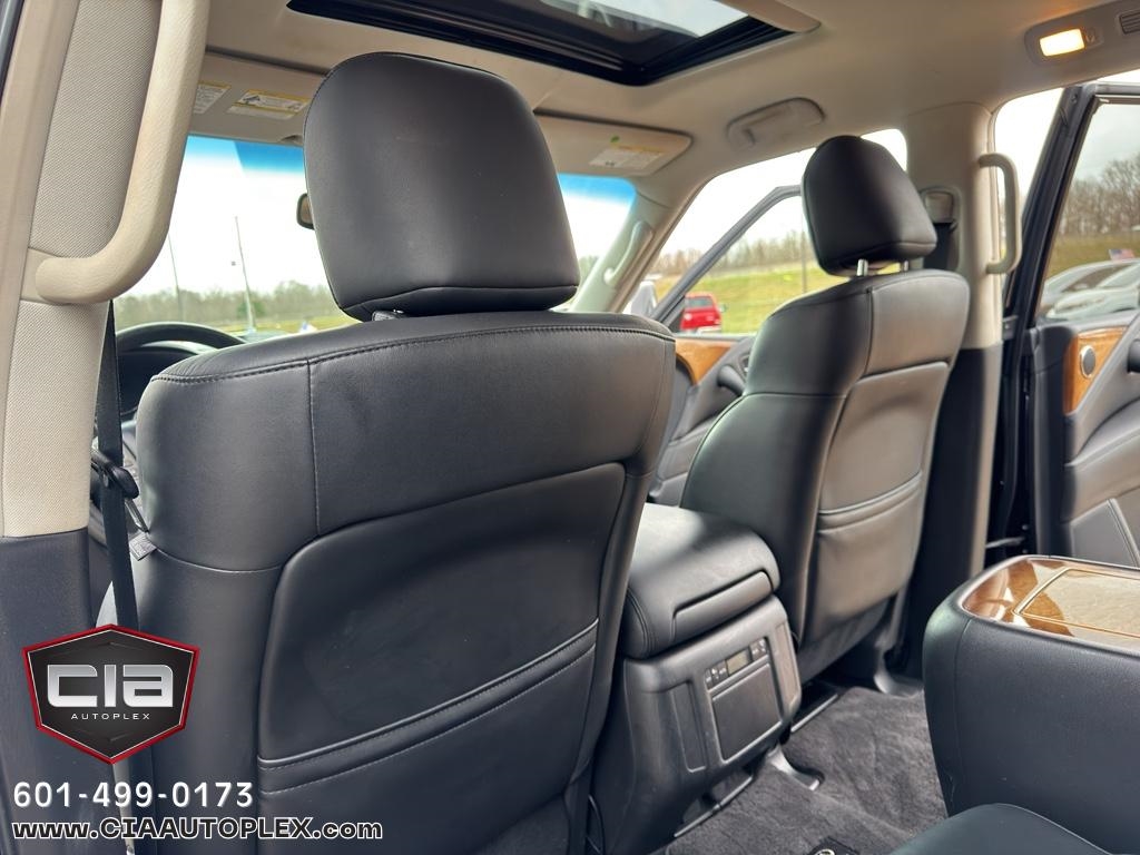 Infiniti QX80 2WD 4dr 2014