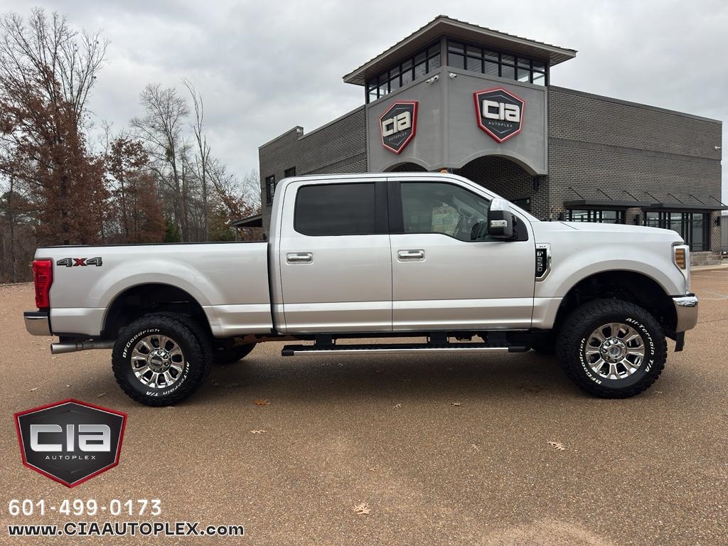 Ford Super Duty F-250 SRW XLT 4WD SuperCab 6.75' Box 2019