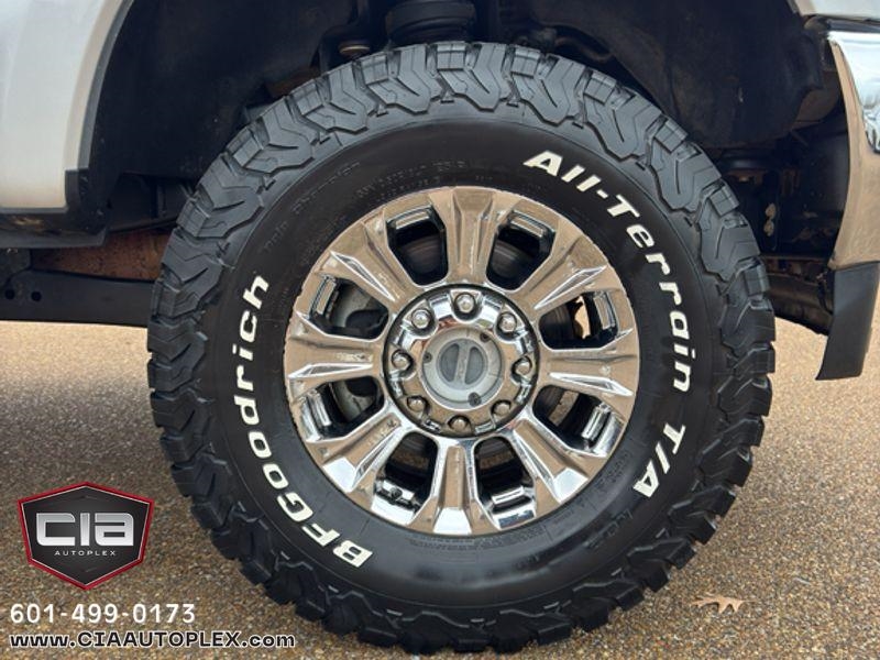 Ford Super Duty F-250 SRW XLT 4WD SuperCab 6.75' Box 2019