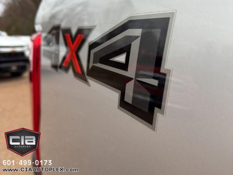 Ford Super Duty F-250 SRW XLT 4WD SuperCab 6.75' Box 2019