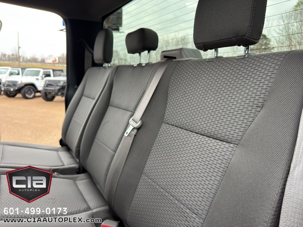 Ford Super Duty F-250 SRW XLT 4WD SuperCab 6.75' Box 2019