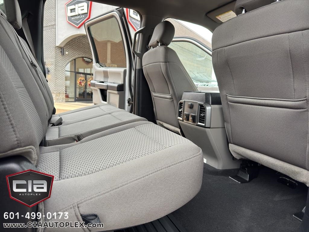 Ford Super Duty F-250 SRW XLT 4WD SuperCab 6.75' Box 2019