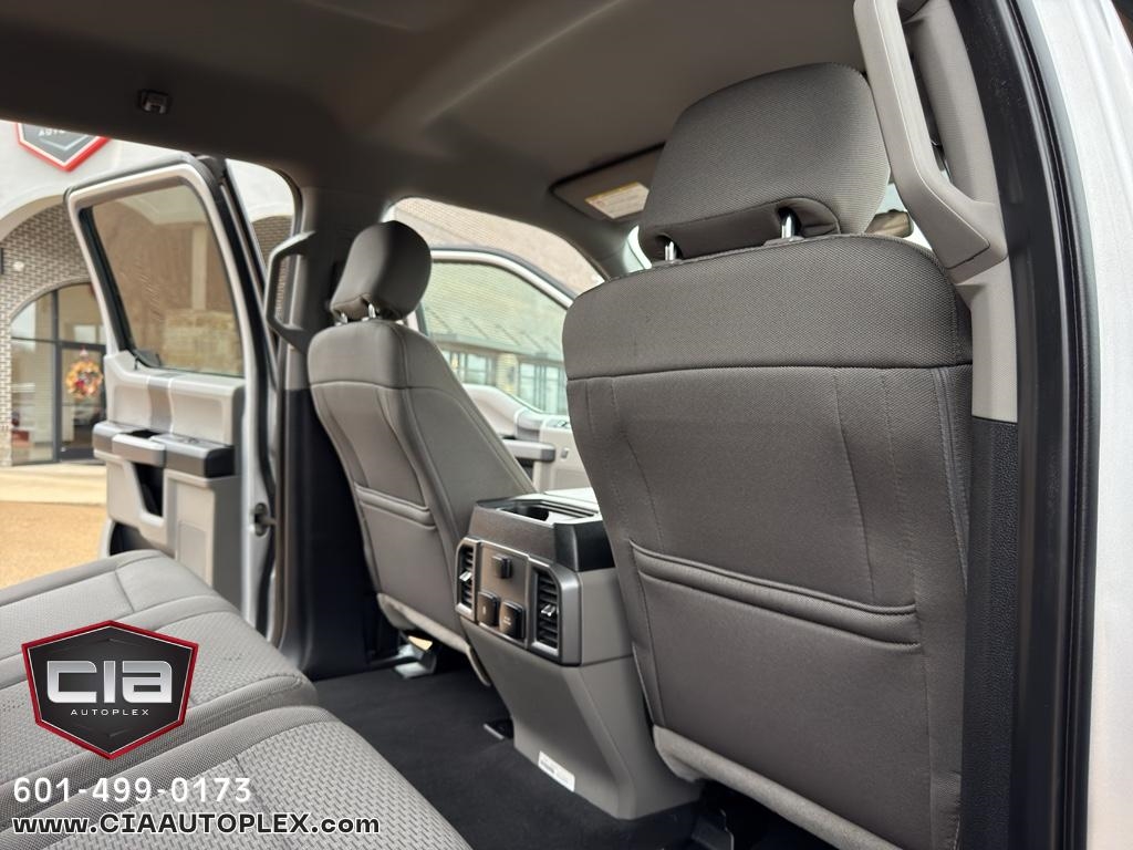 Ford Super Duty F-250 SRW XLT 4WD SuperCab 6.75' Box 2019