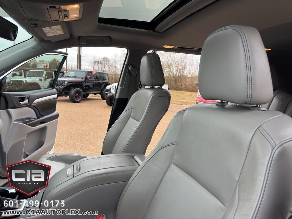 Toyota Highlander XLE 2018