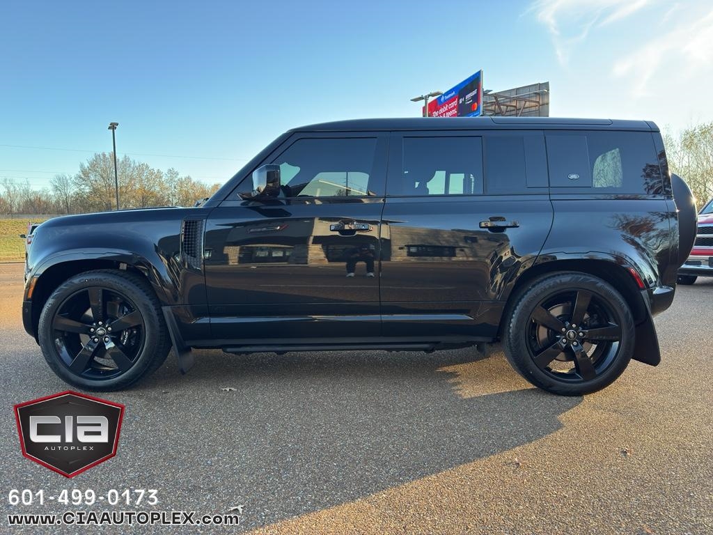 Land Rover Defender 110 P525 V8 2024