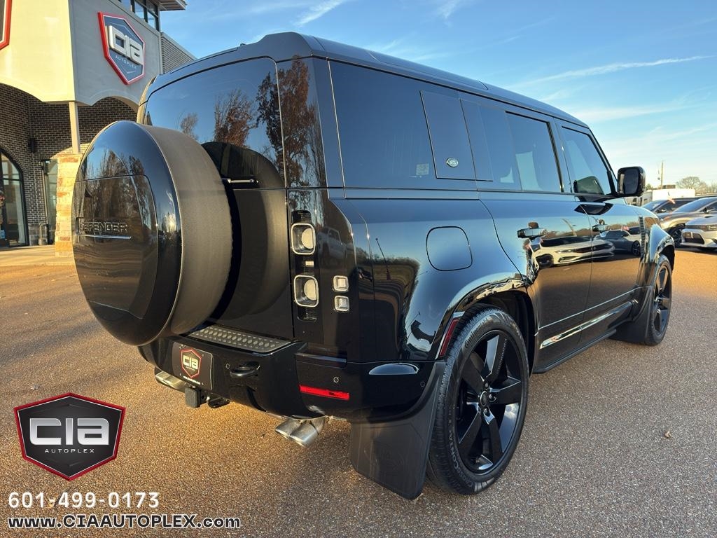 Land Rover Defender 110 P525 V8 2024