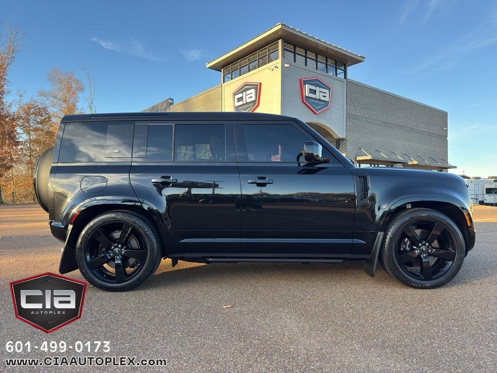 Land Rover Defender 110 P525 V8 2024