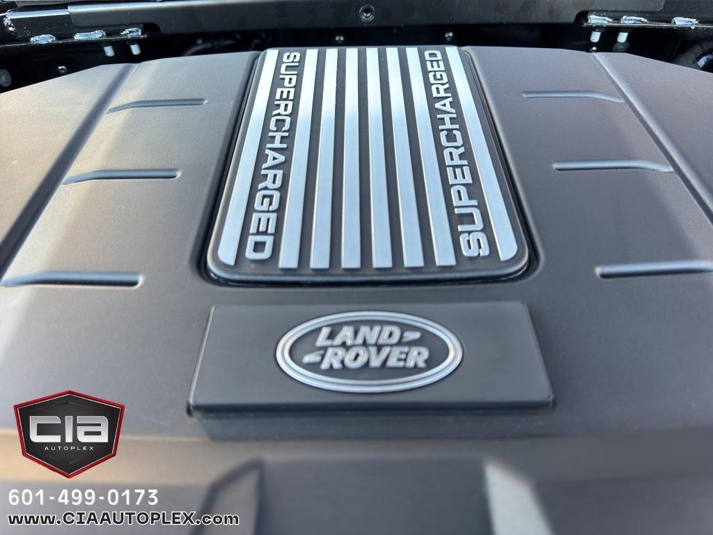 Land Rover Defender 110 P525 V8 2024