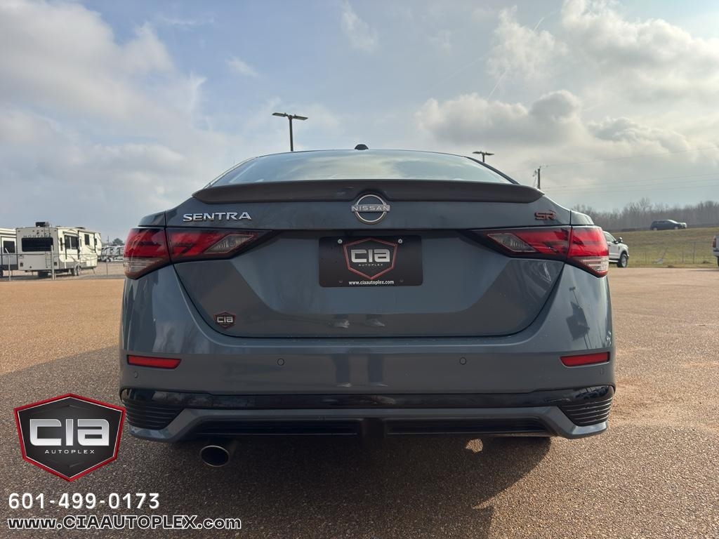 Nissan Sentra SR CVT 2024