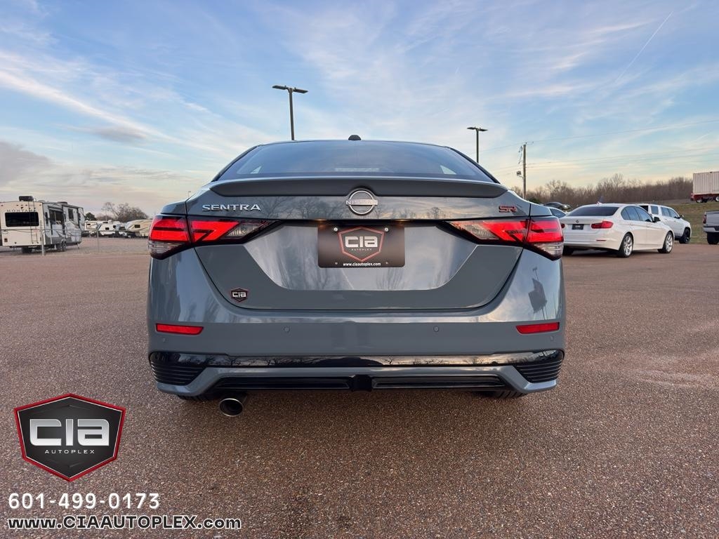 Nissan Sentra SR CVT 2024