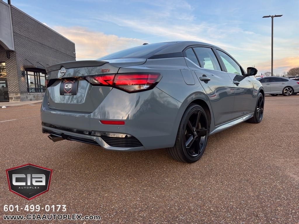 Nissan Sentra SR CVT 2024