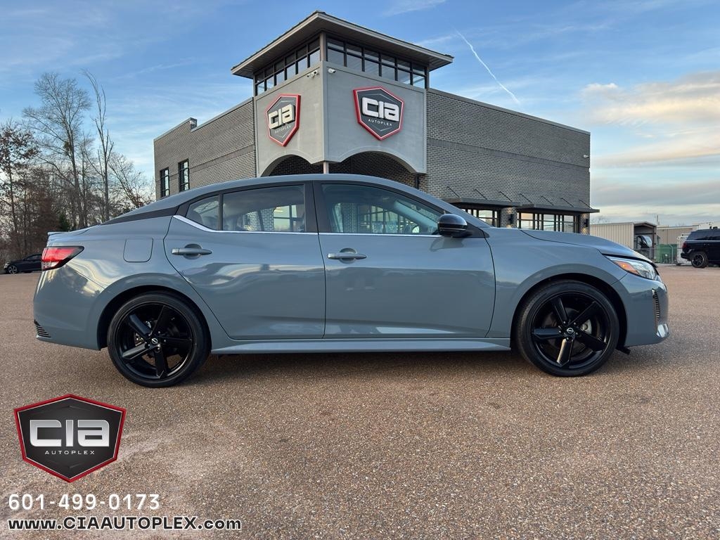 Nissan Sentra SR CVT 2024
