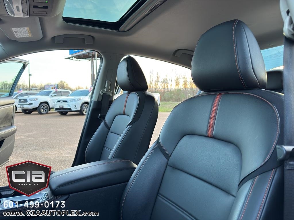 Nissan Sentra SR CVT 2024