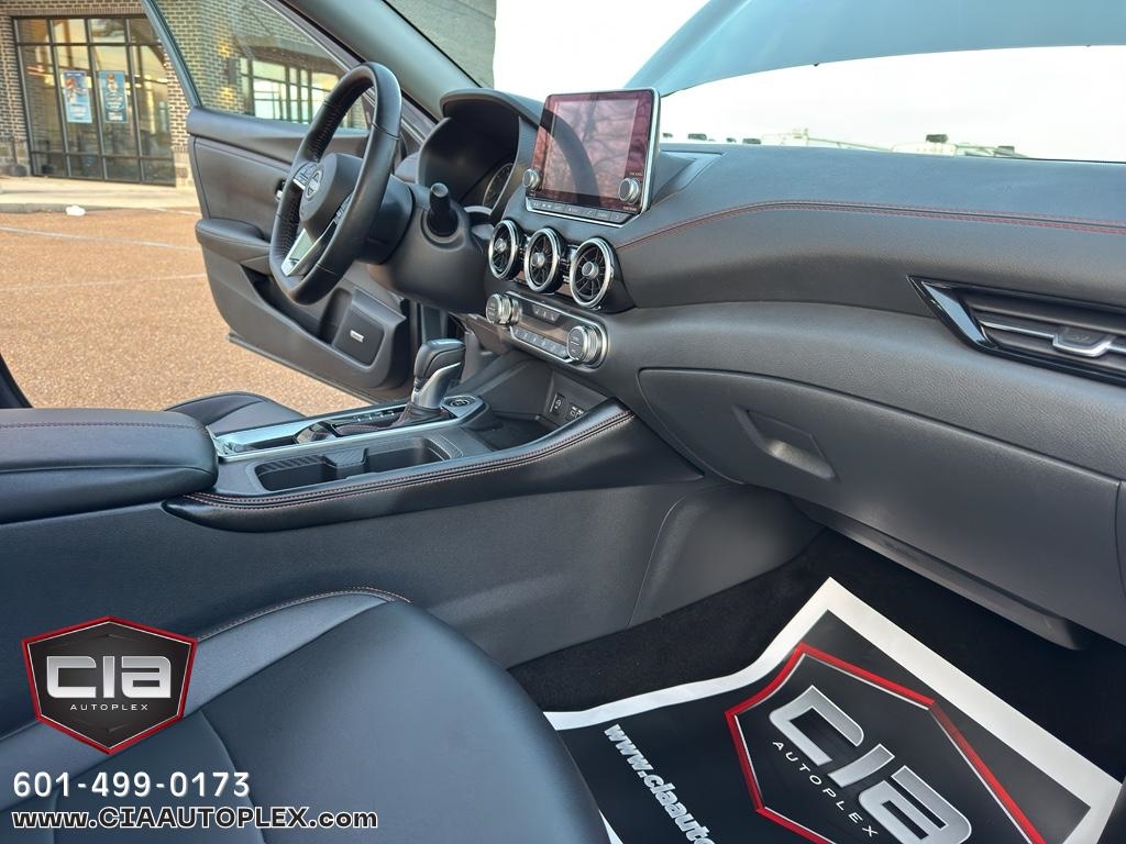 Nissan Sentra SR CVT 2024