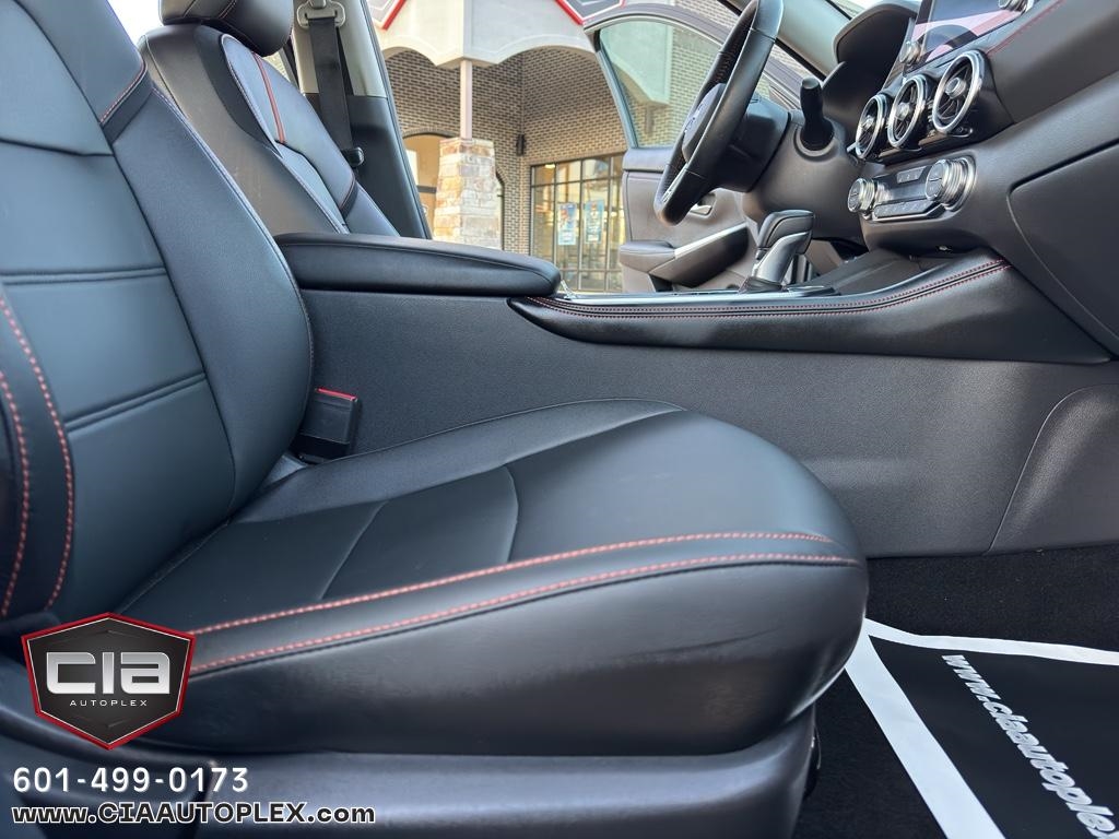 Nissan Sentra SR CVT 2024