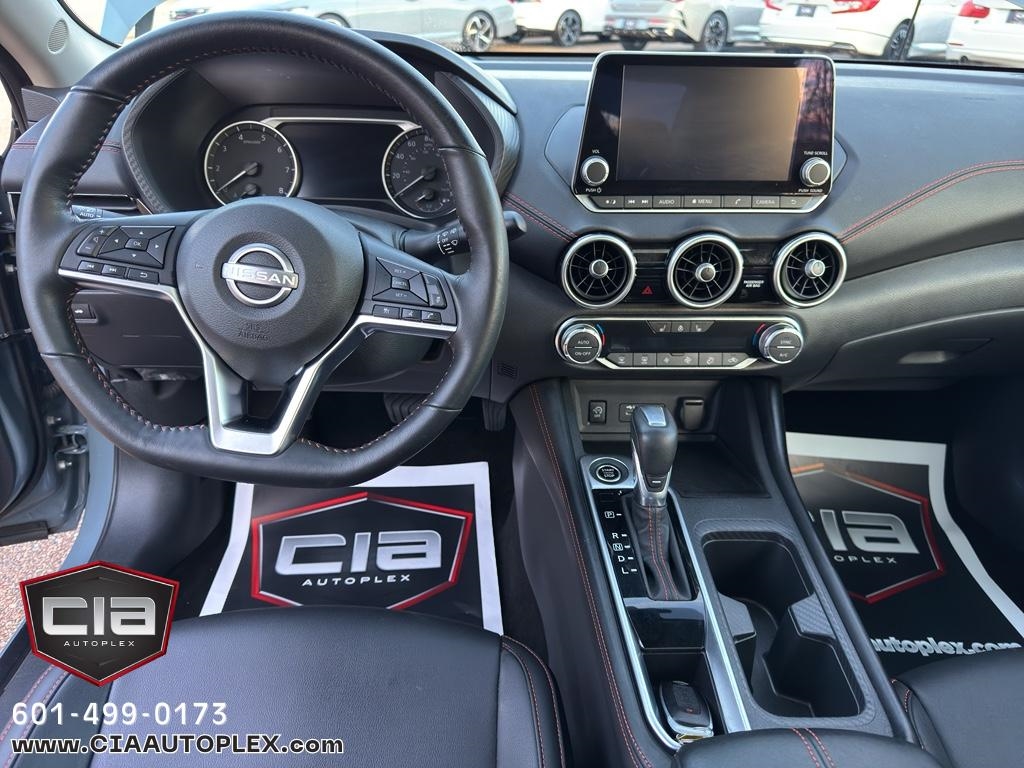 Nissan Sentra SR CVT 2024