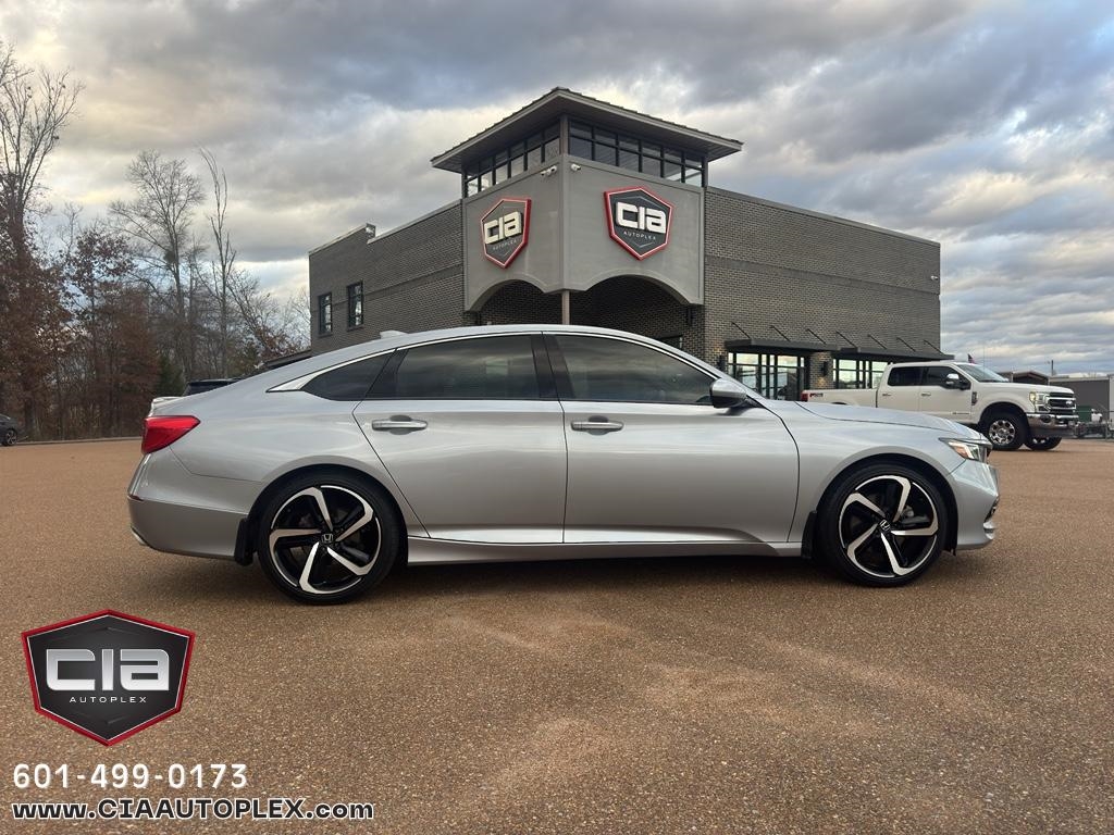 Honda Accord Sedan Sport 2.0T Auto 2019