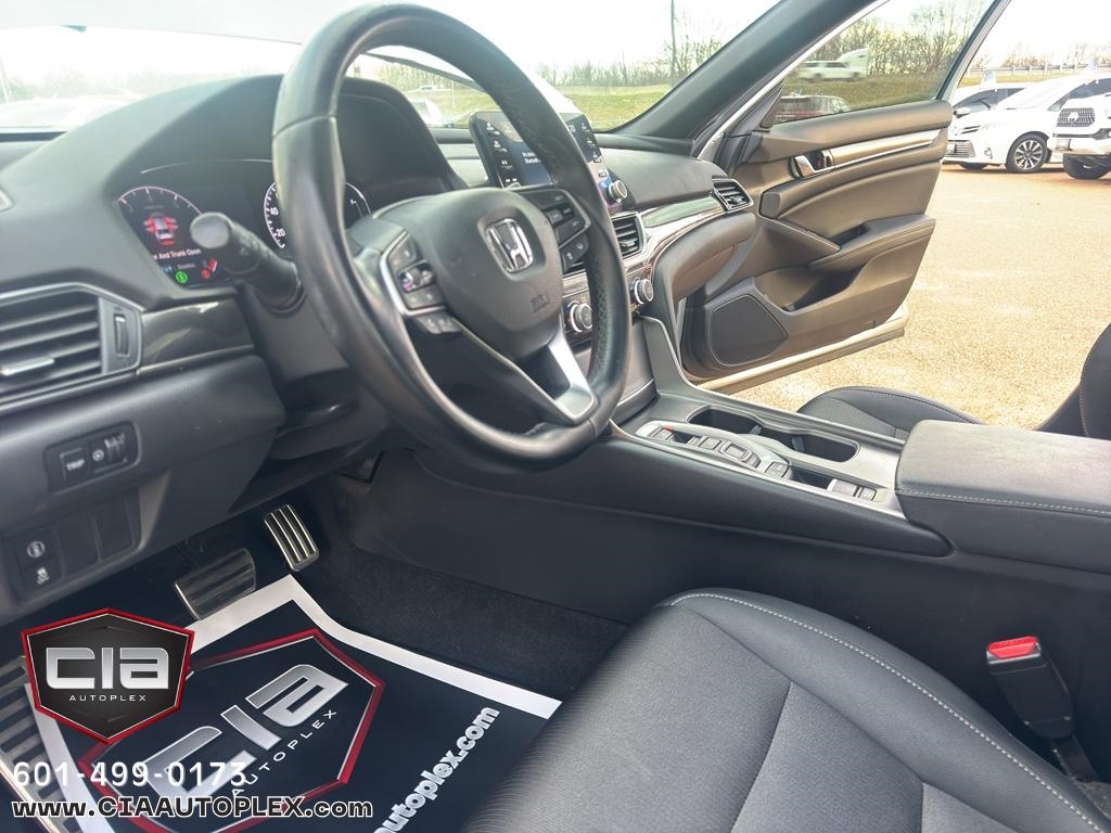 Honda Accord Sedan Sport 2.0T Auto 2019
