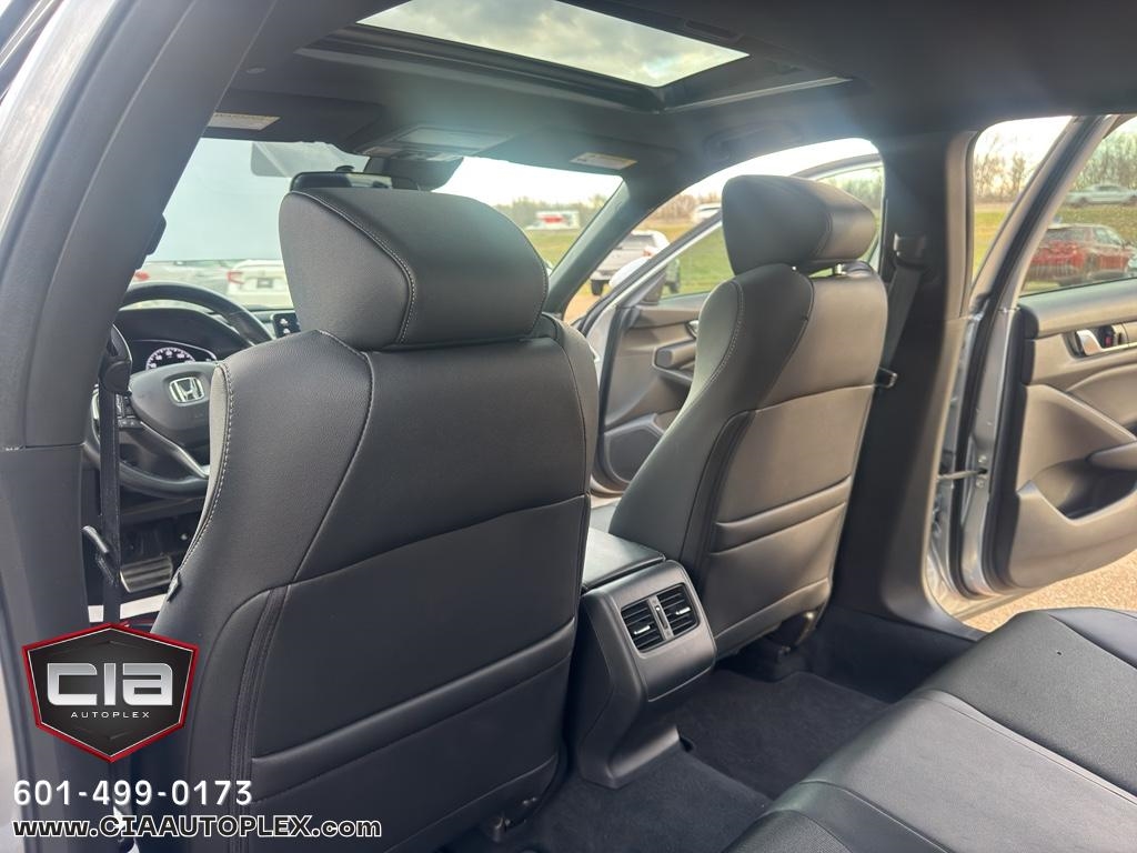 Honda Accord Sedan Sport 2.0T Auto 2019